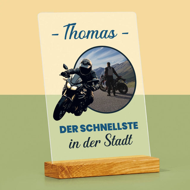 Foto Und Unterschrift: Der Schnellste In Der Stadt - Druck Auf Acrylglas