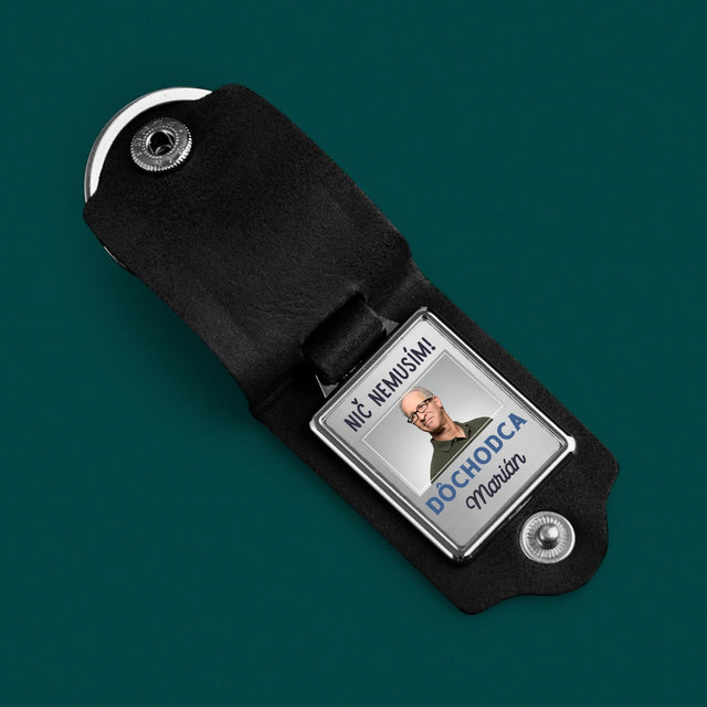 Foto und Unterschrift: Ich muss gar nichts! Rentner – Leder-Schlüsselanhänger mit Foto | SK