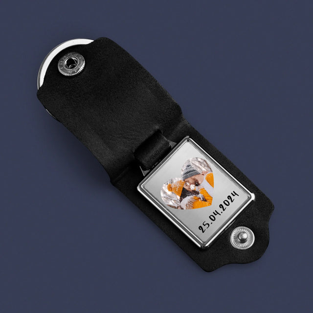 Foto und Unterschrift: Foto im Herzen - Leder-Schlüsselanhänger mit Foto | SK